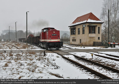 Mit der Reichsbahn-V100 entlang der winterlichen Freiberger Mulde - Fotogüterzug am 16.2.2013